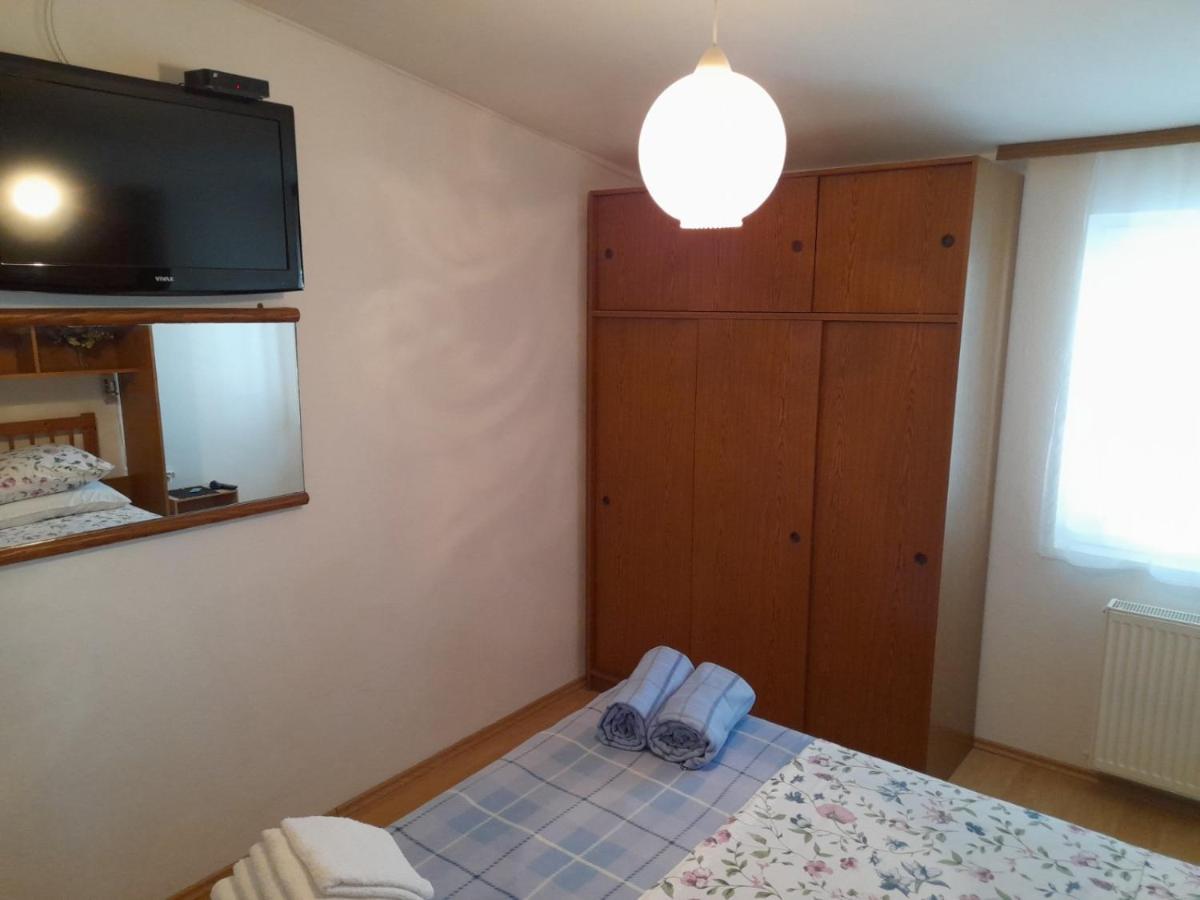Oaza Apartment Ražanac Екстериор снимка